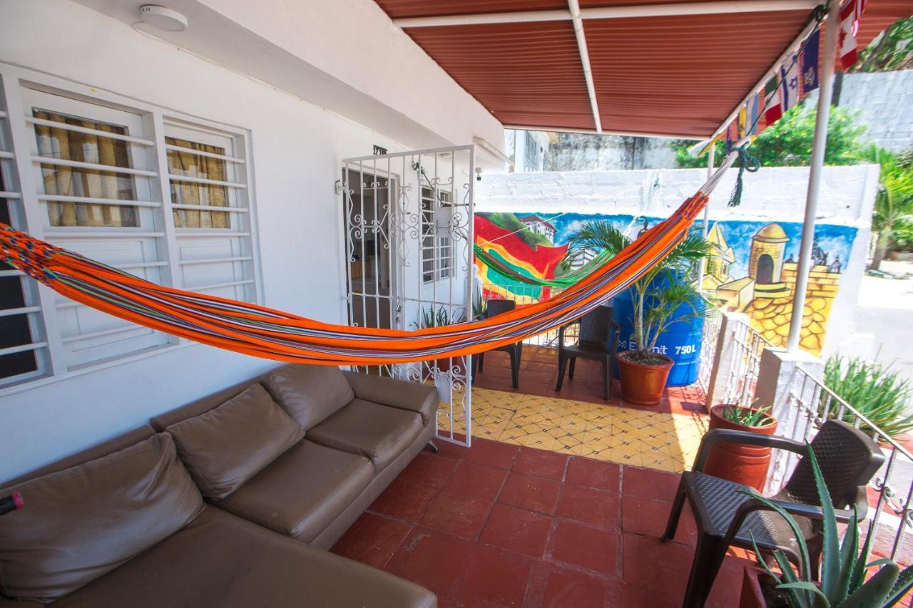 Casa Hostal Kristalu Cartagena Eksteriør billede