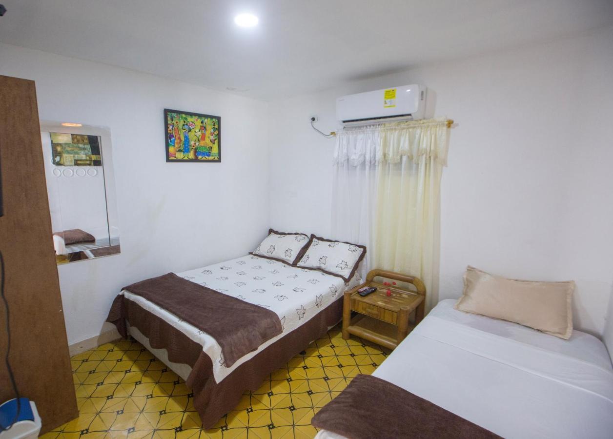 Casa Hostal Kristalu Cartagena Eksteriør billede